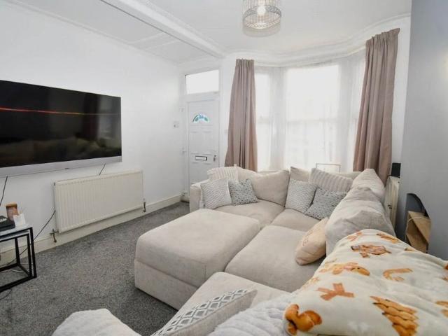House for rent in Birkenhead, Wirral