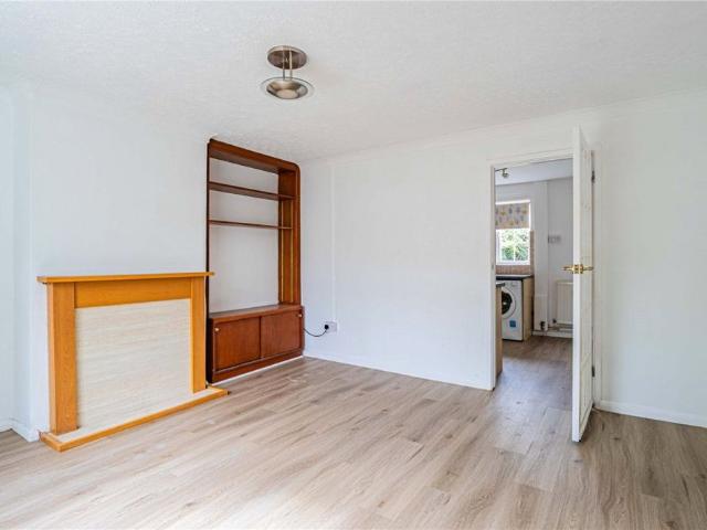 House for rent in Pouchen End, Hertfordshire