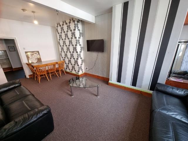 House for rent in St George's Quarter / Cultural Quarter, Calderstones