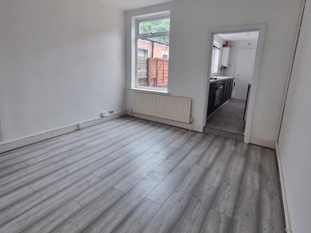 House for rent in Lenton Abbey, Haddon