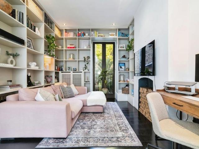Apartment for rent in West Hackney, Greater London