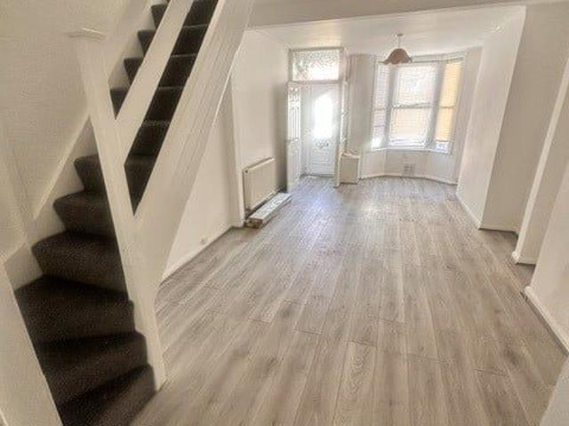 House for rent in St George's Quarter / Cultural Quarter, Calderstones
