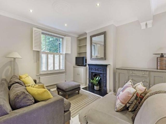 House for rent in Clapham Junction, Greater London