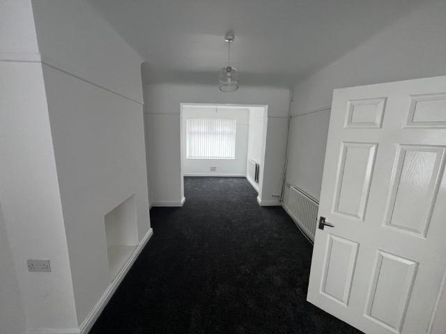 House for rent in St George's Quarter / Cultural Quarter, Calderstones