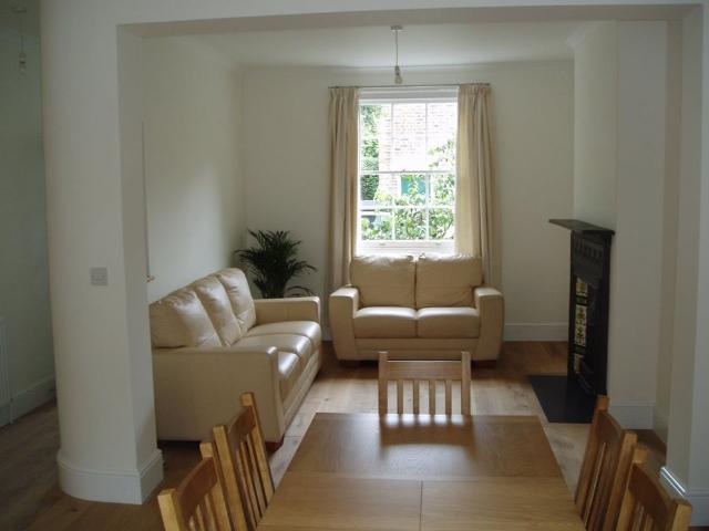 House for rent in London Borough of Ealing, Greater London