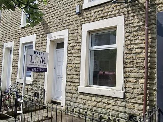 House for rent in Woodnook, Backburn