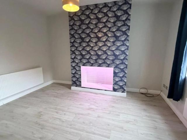 House for rent in Mossley Cross, Tameside