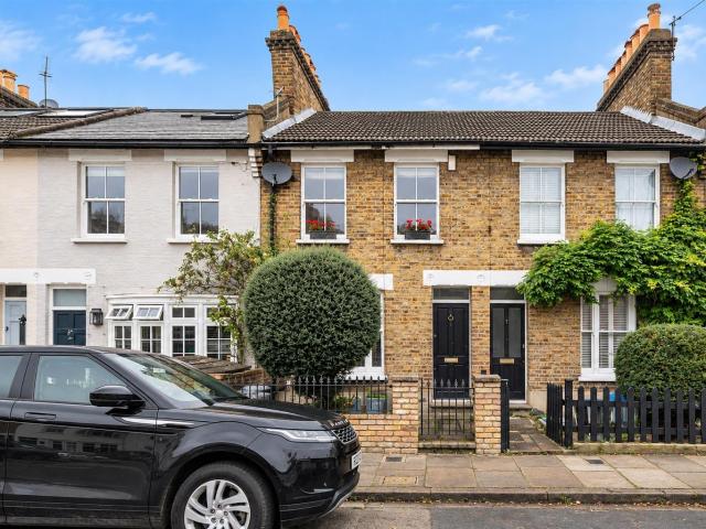 Apartment for rent in London Borough of Richmond upon Thames, Greater London