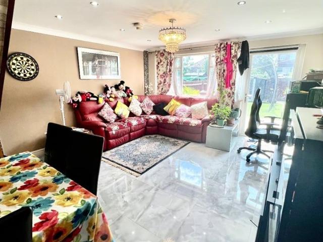 House for rent in Lane, Greater London