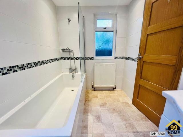 House for rent in High Barnet, Barnet