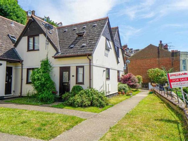 Cottage for sale in Hastings, East Sussex