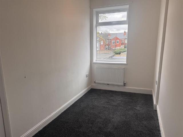 House for rent in Berry Hill, Potters Corner