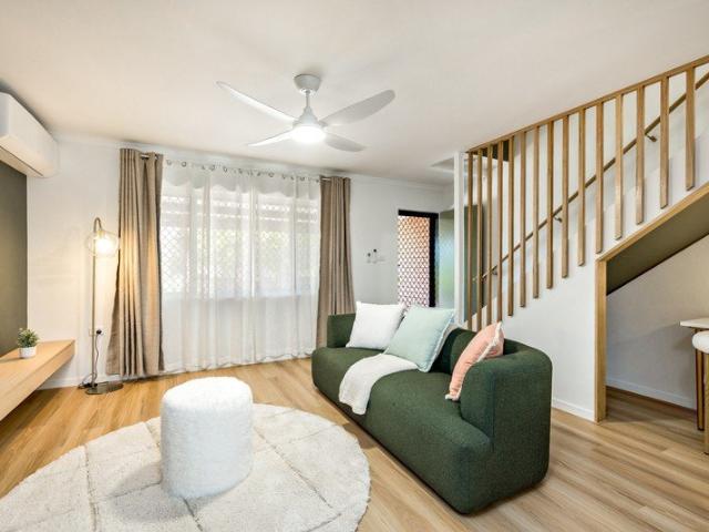 Townhouse for rent in Tablelands, Queensland