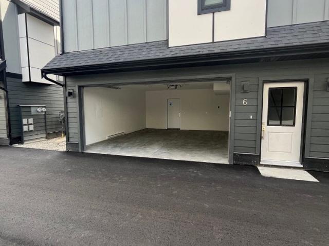 Townhouse for rent in Winfield, British Columbia