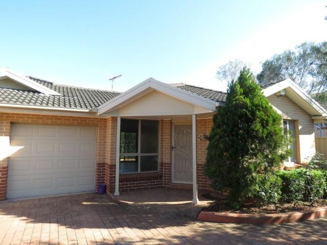 Villa for rent in Sydney, New South Wales