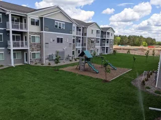 Condo for rent in Anoka