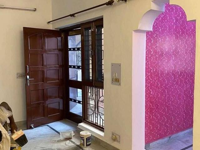 Villa for rent in Deri