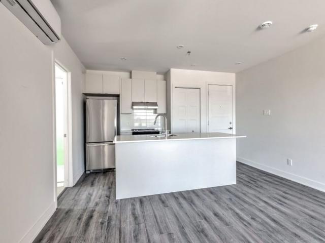 Apartment for rent in St. Leonard's, Quebec