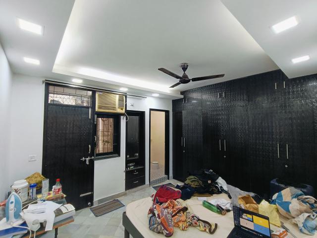 Property for rent in Deri