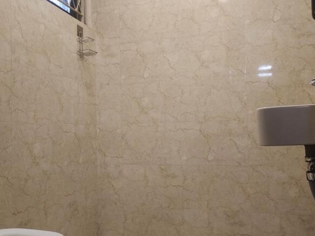 Property for rent in Deri