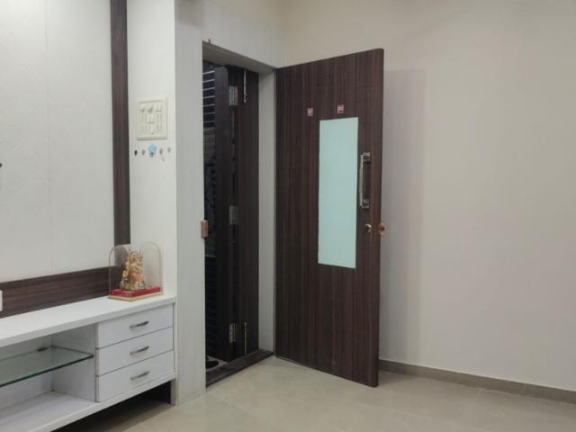 Property for rent in Deri