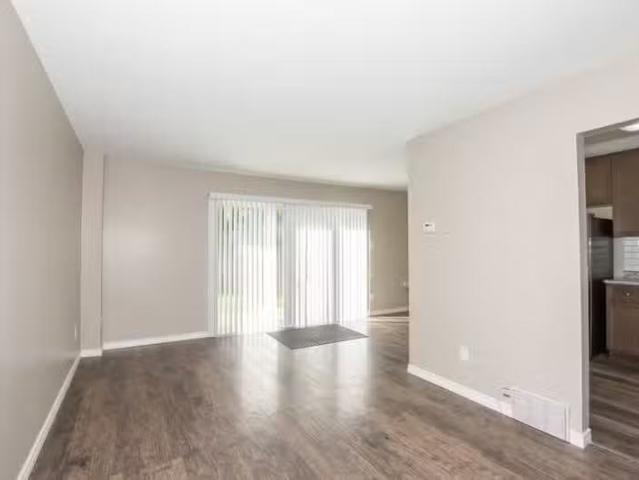 Condo for rent in Niagara, Ontario