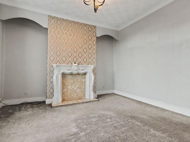 House for rent in Kinsley, West Yorkshire