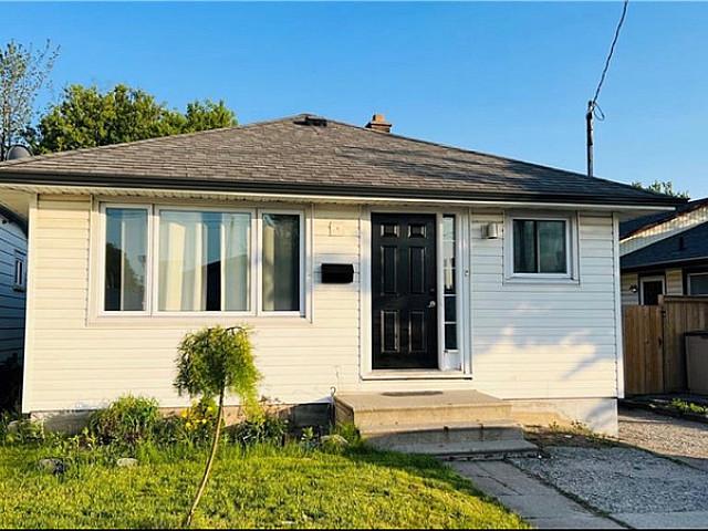 House for sale in London