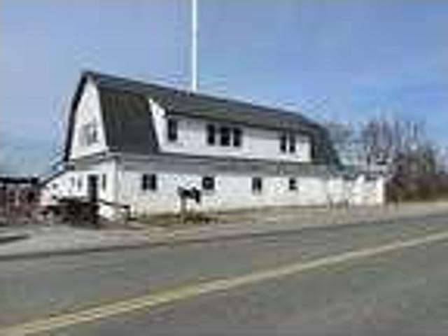 House for rent in Charlton