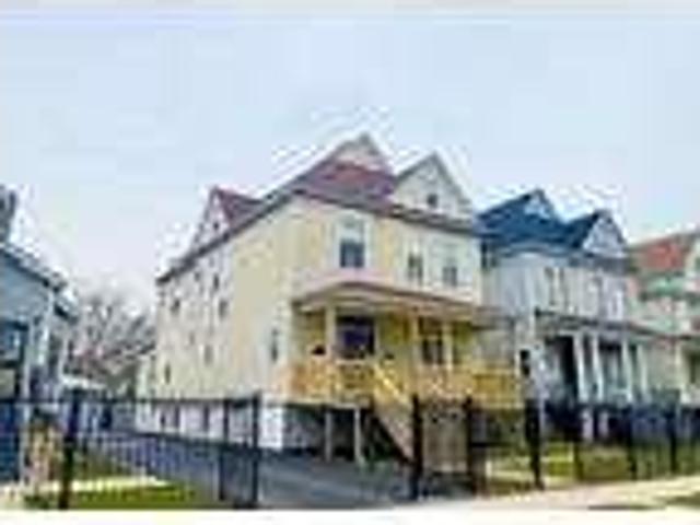 House for rent in Chicago, Cook County