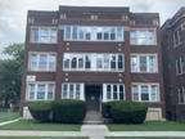 House for rent in Chicago, Cook County