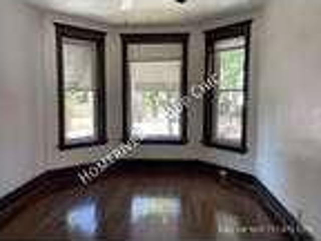 House for rent in Chicago, Cook County