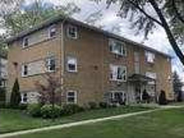 House for rent in Downers Grove, Illinois