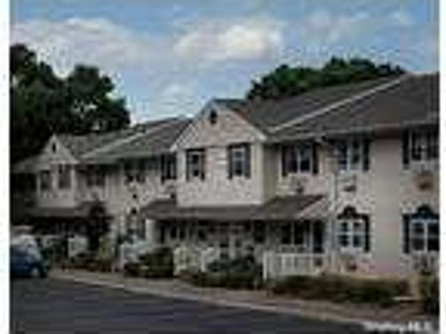 House for rent in Bohemia, New York
