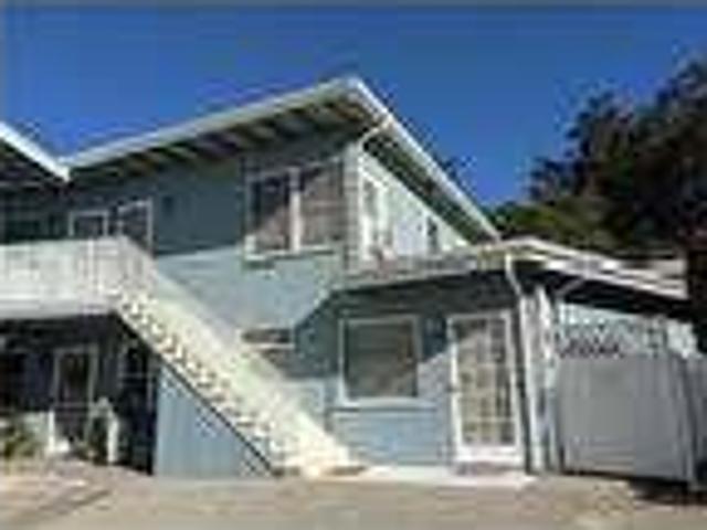 House for rent in La Canada Flintridge, California
