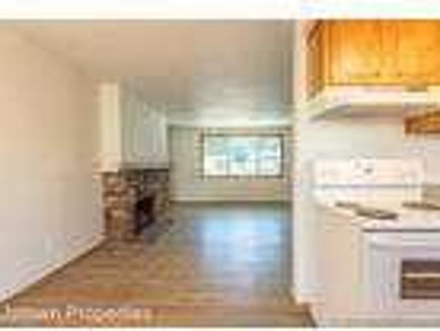 House for rent in Milwaukie