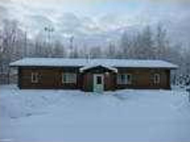 House for rent in North Pole
