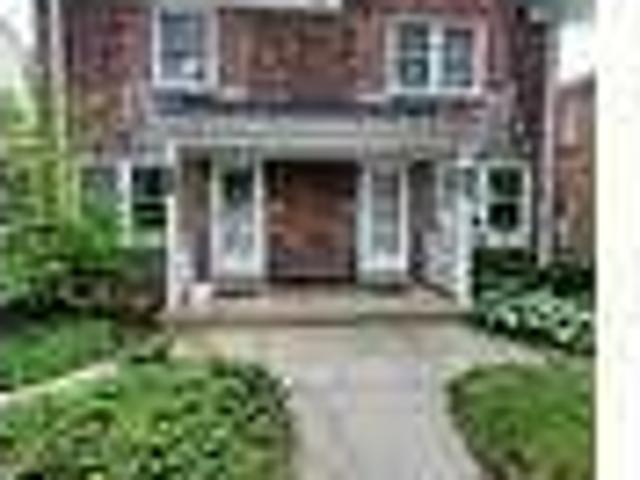 House for rent in Shorewood