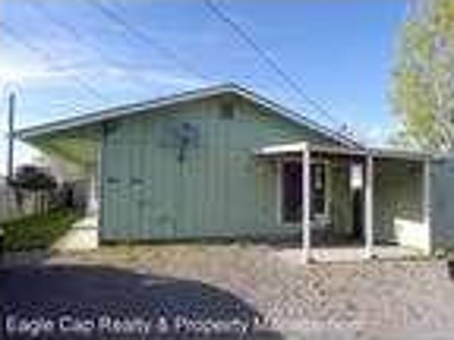 House for rent in Mchenry, Illinois