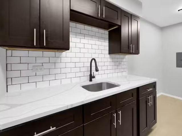 Condo for sale in Bedford Park