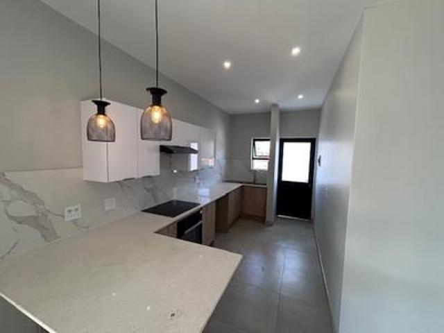 Apartment for rent in Waterkloof, Gauteng