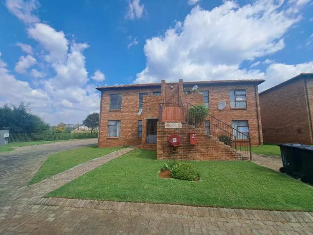 Apartment for rent in Nooitgedacht, Gauteng