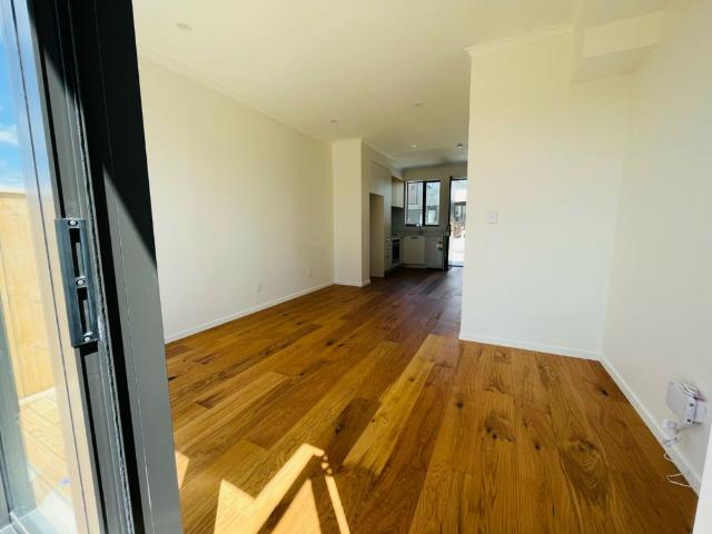 Townhouse for rent in Manurewa, Oroua County