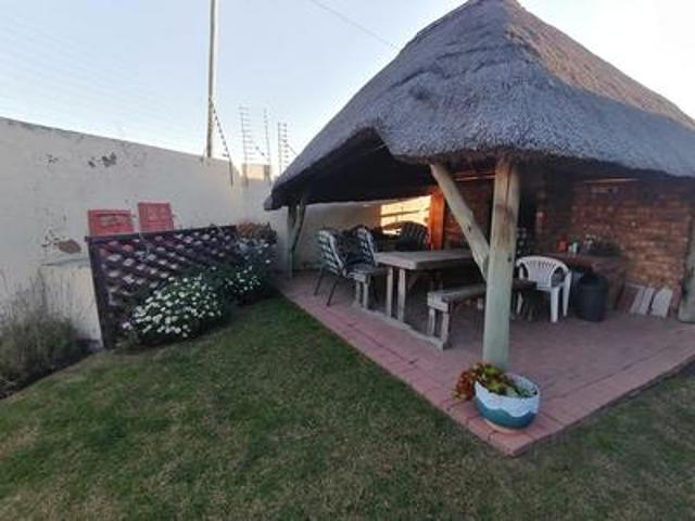 Townhouse for rent in Ekurhuleni, Gauteng