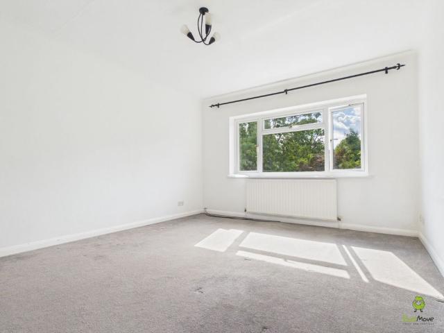 House for rent in Albany Park, Greater London