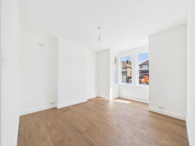 House for rent in Fallow Corner, Greater London