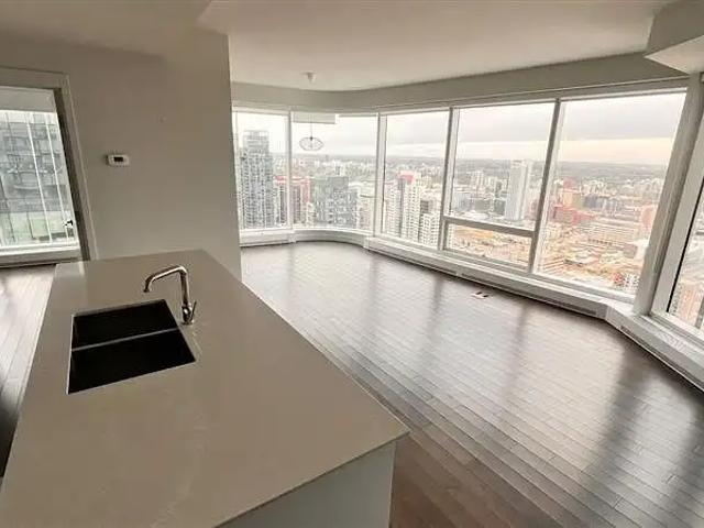 Condo for rent in Downtown, Edmonton