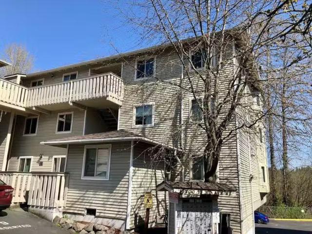 Condo for rent in Woodinville