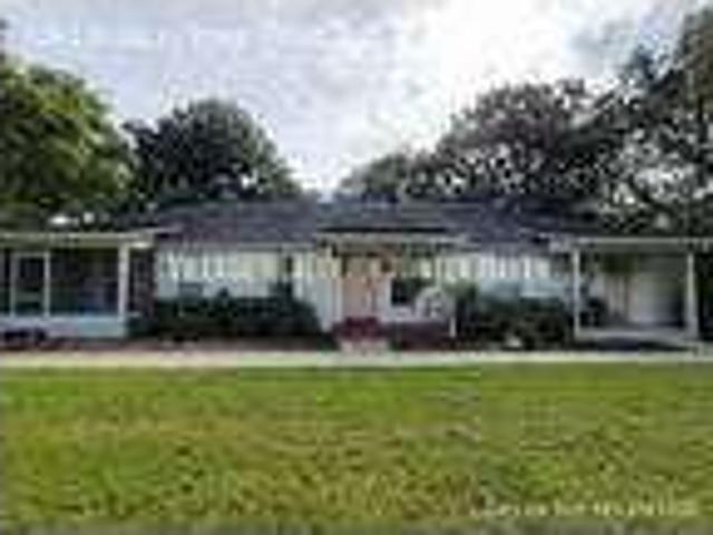 House for rent in Auburndale, Massachusetts