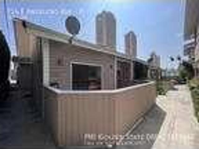 House for rent in Burbank